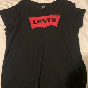 levi’s top